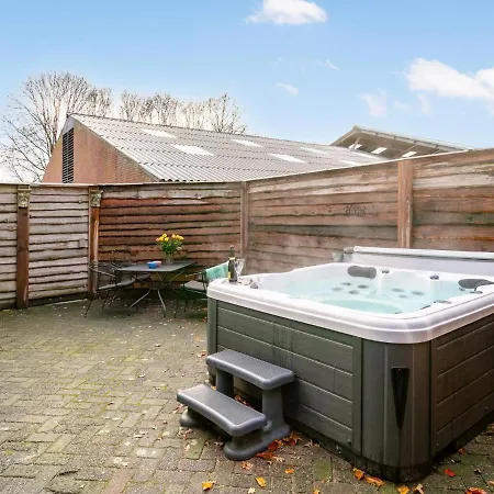 De Hoeve I * Hulsel