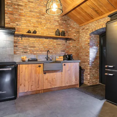 De Hoeve I Feriehus *